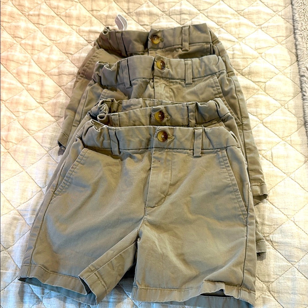 Set of 4 Vineyard Vines shorts